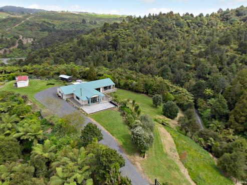 906 Hunua Road, Hunua