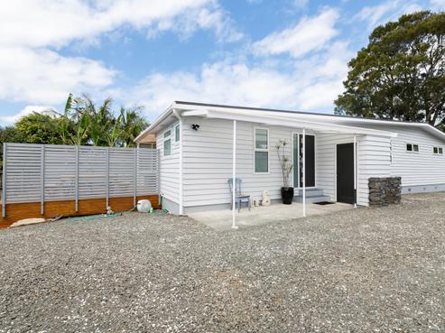 96 Brightside Road, Stanmore Bay