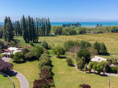 369 Clifton Road, Te Awanga