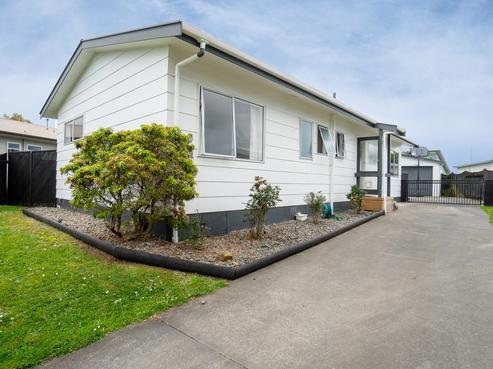 27 Jupiter Street, Milson