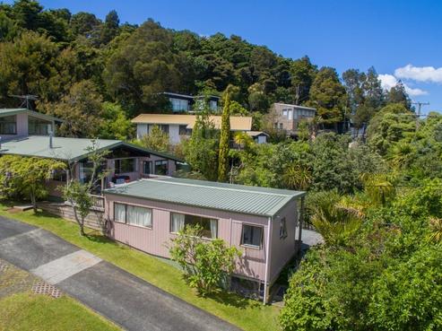 41 Clinton Road, Tawharanui Peninsula