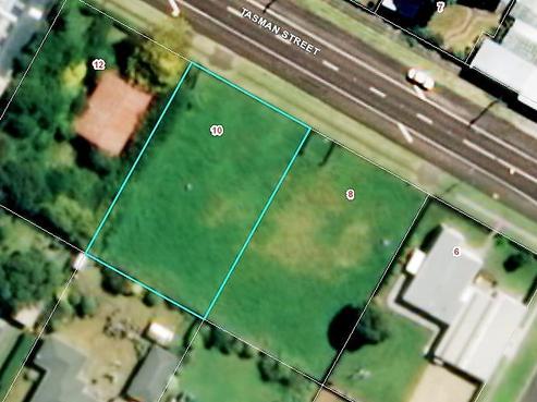 10 Tasman Street, Opunake