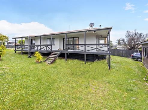 36 Wai Iti Place, Clendon Park