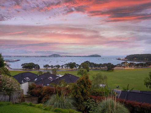 22 Karori Crescent, Orakei