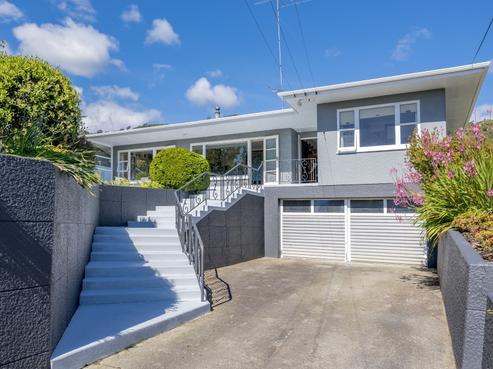 63 Seddon Street, Waikanae