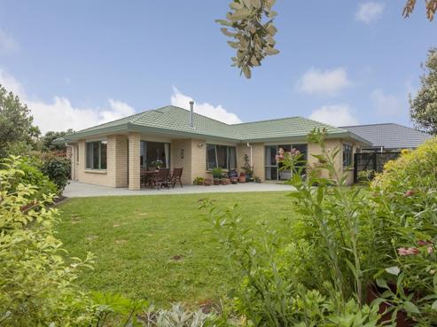 7 Takahe Drive, Paraparaumu Beach