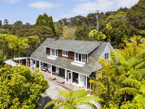 779B West Coast Road, Oratia