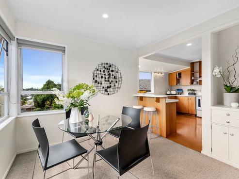 81 Juniper Road, Sunnynook