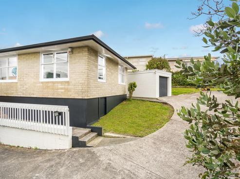 3/10 Coroglen Avenue, Birkenhead