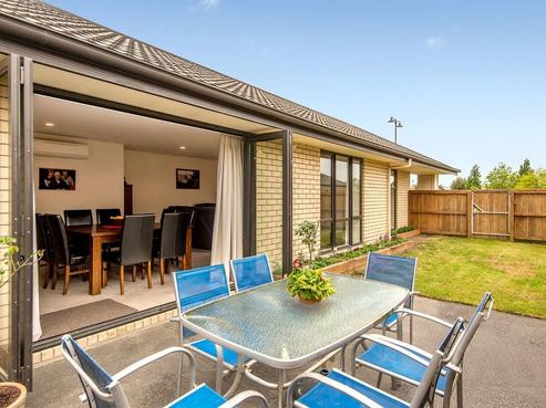 26 Jarnac Boulevard, Yaldhurst