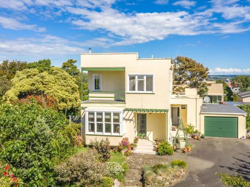 35 Great North Road, Saint Johns Hill