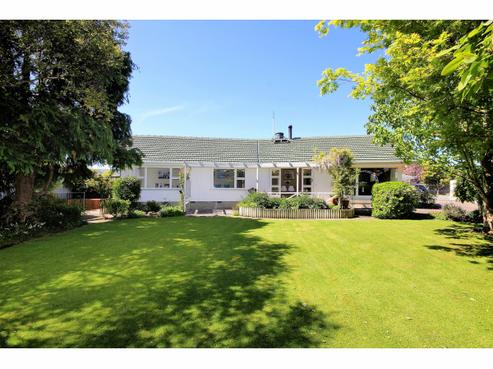 83 Stanbury Avenue, Somerfield