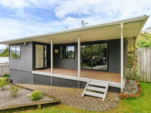 17 Renoir Avenue, Belmont
