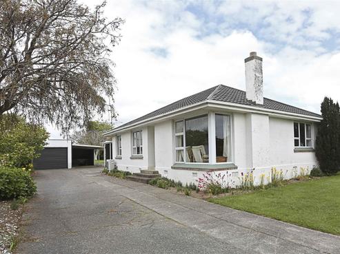 14 Eden Crescent, Glengarry