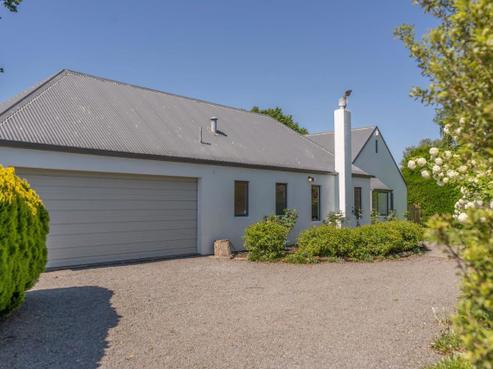 3 Clara Anne Grove, Greytown