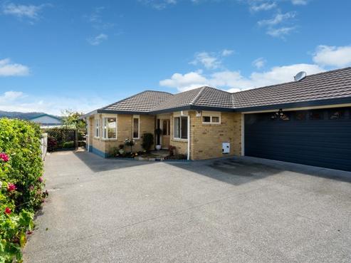 1/11 Armstrong Avenue, Woodhill