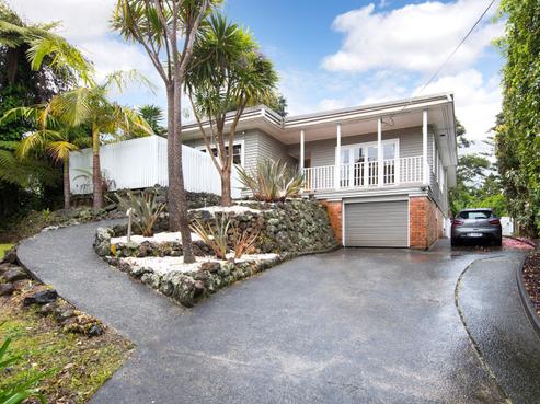 94 Woodlands Park Road, Titirangi