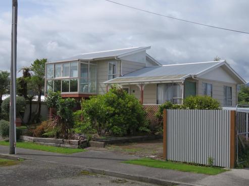 16A Bentham Street, Westport