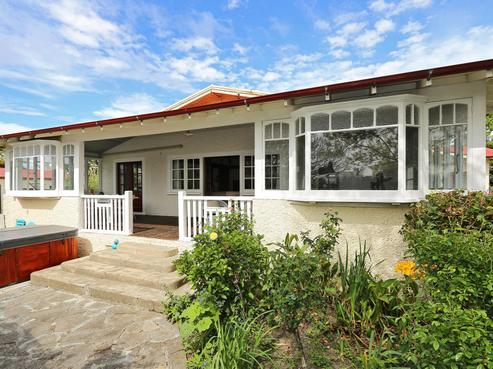 9 Gow Avenue, Haumoana