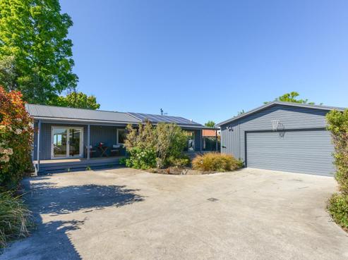 1009A Konini Street, Mahora