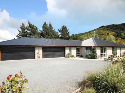 43 Tara Hills Drive, North Taieri
