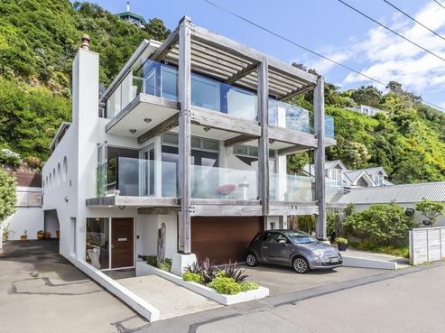 117 Marine Parade, Seatoun
