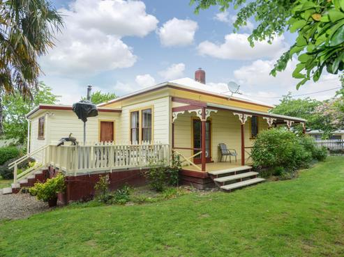 31 Higginson Street, Otane