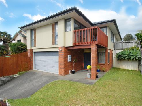13 Greenway Rise, Gulf Harbour