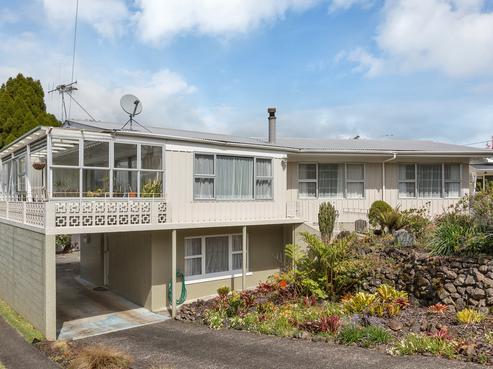 28 Hoey Street, Kamo