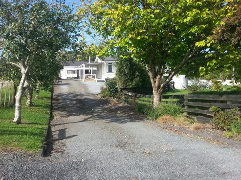 27 Pahi Road, Paparoa