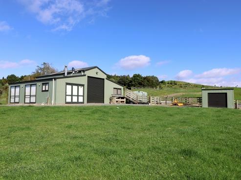 127 Oruawharo Road, Topuni