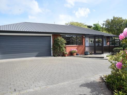 41 Earnslaw Street, Avenal