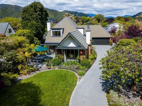 2A Horopito Road, Waikanae