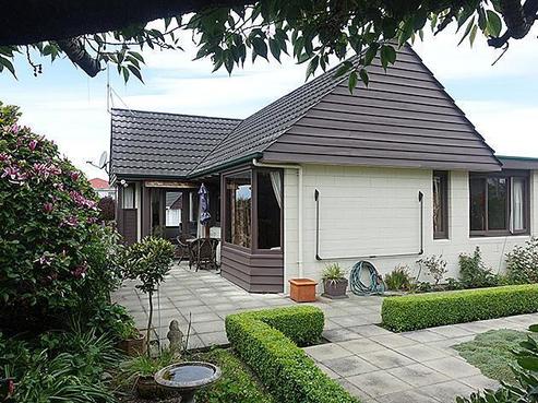 4/4 Beverley Hill, Maori Hill