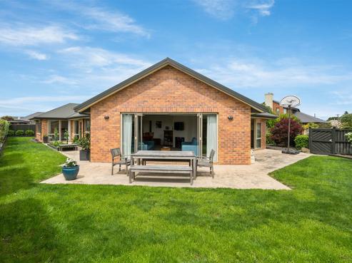 6 Thornaby Close, Burnside