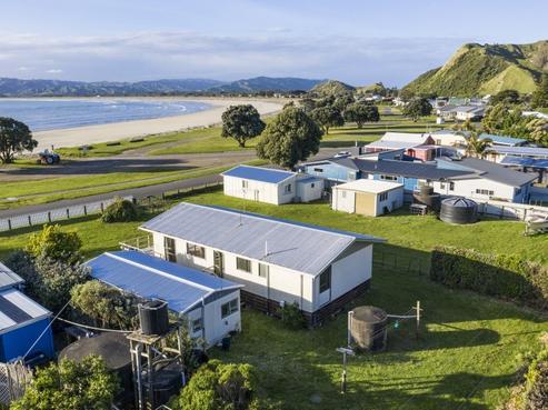 159 Newcastle Street, Mahia