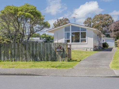 68 Michael Road, Paraparaumu Beach
