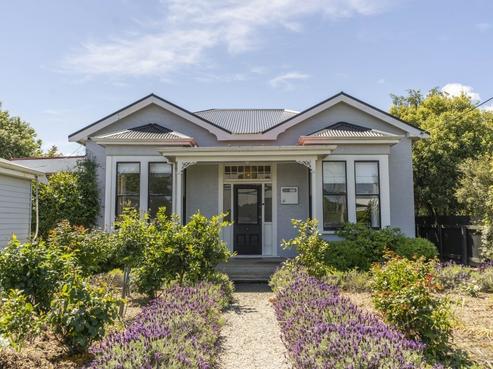 33 Strasbourge Street, Martinborough