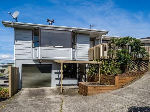 16 Trispen Place, Camborne