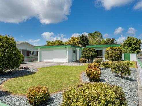 24 Carlton Crescent, Kamo