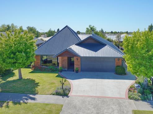 2 Lowe Place, Rangiora