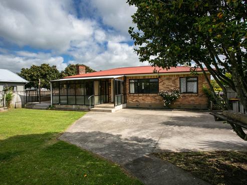 70 Arnold Street, Leamington
