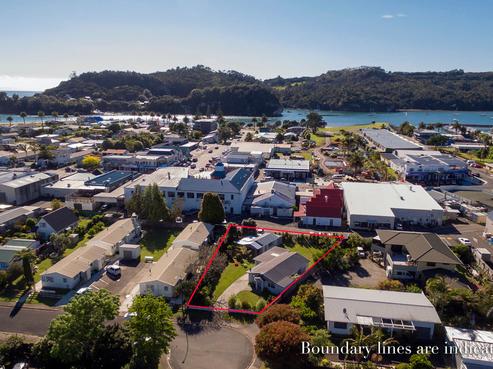 7 Kenneth Avenue, Whitianga