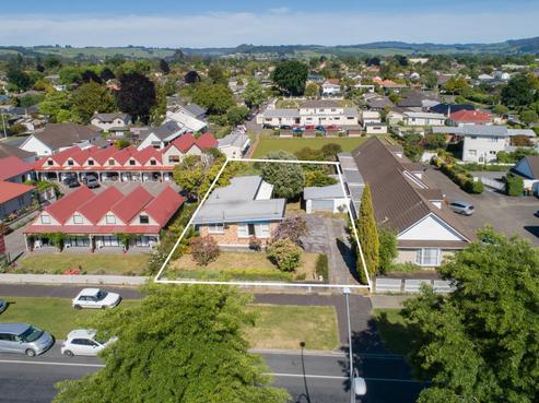 323 Fenton Street, Glenholme