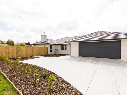 88 Pharazyn Street, Feilding
