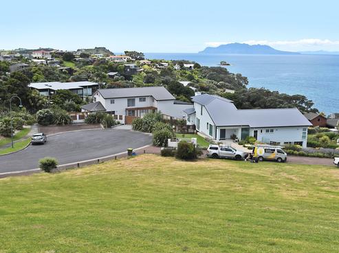 82 Lax Crescent, Leigh