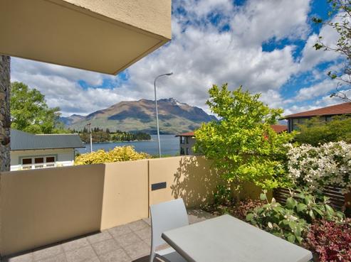 410/7 Adelaide Street, Queenstown Central