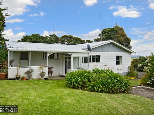400 Crane Road, Kauri