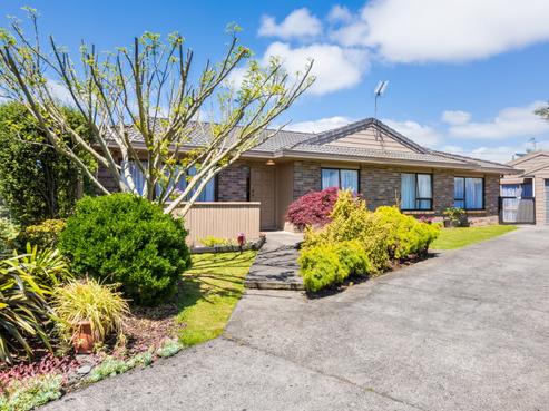 18 Sunningdale Street, Wattle Downs