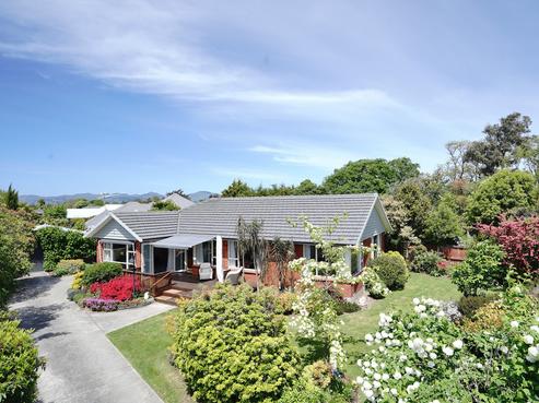 13 Doncaster Street, Sockburn